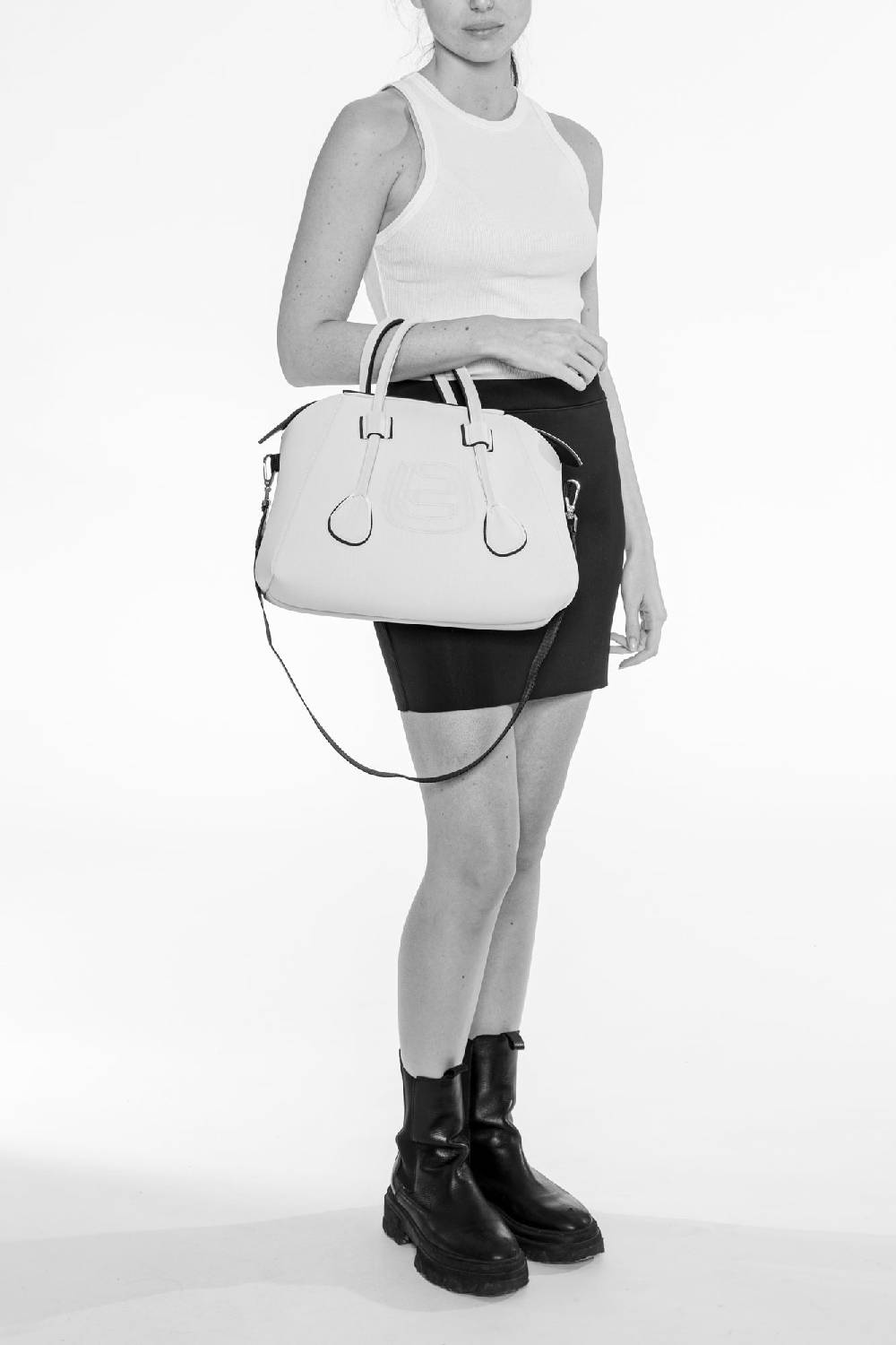 L.Pucci Maldives Tekno Fabric Black In Linea
