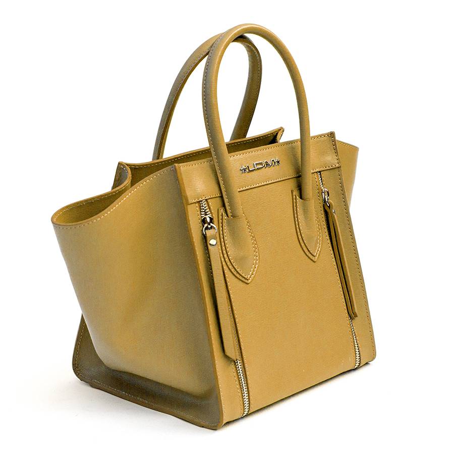 Laura Di Maggio ALIA – Borsa a trapezio in pelle saffiano senape Promozione