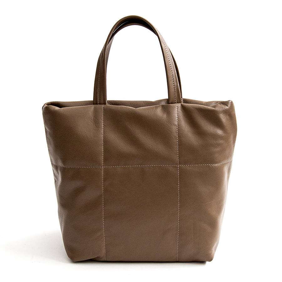 Laura Di Maggio DENISE – Tote bag in pelle nappa trapuntata taupe Presa