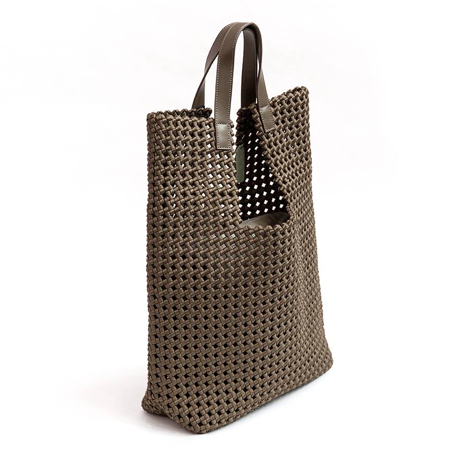 Laura Di Maggio KENDRA – Borsa intrecciata in raso taupe Offerte