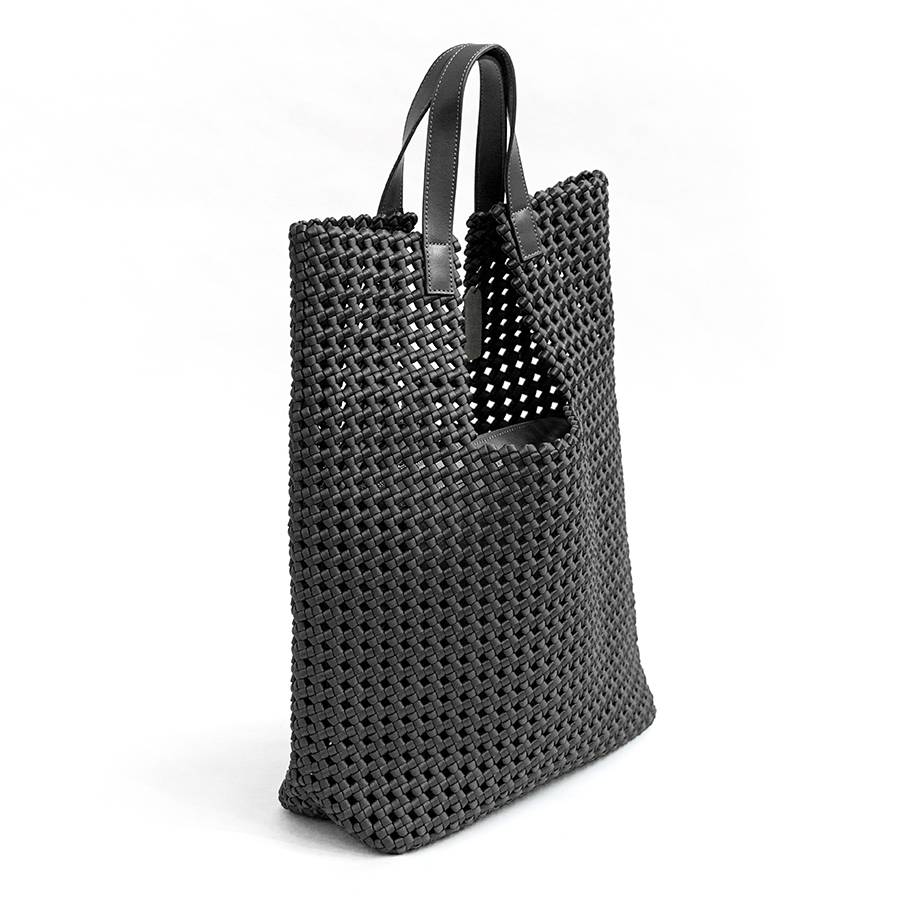Laura Di Maggio KENDRA – Borsa intrecciata in raso nero Vendita Calda