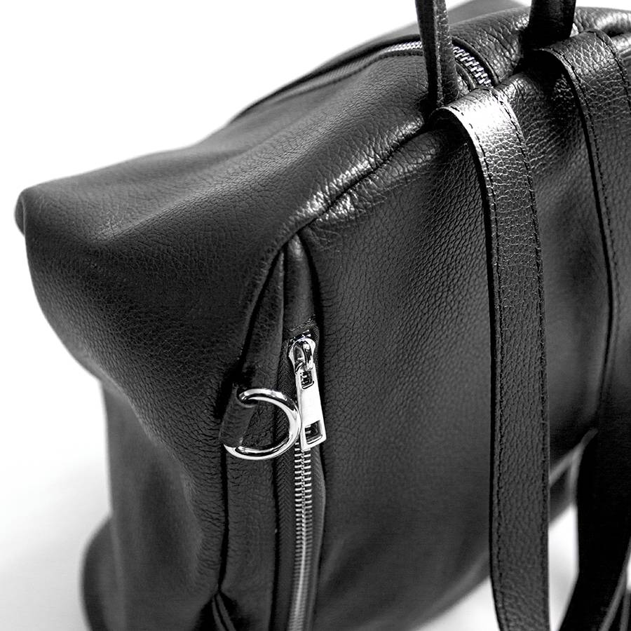 Laura Di Maggio FLIP – Zaino con zip in pelle nero Qualità