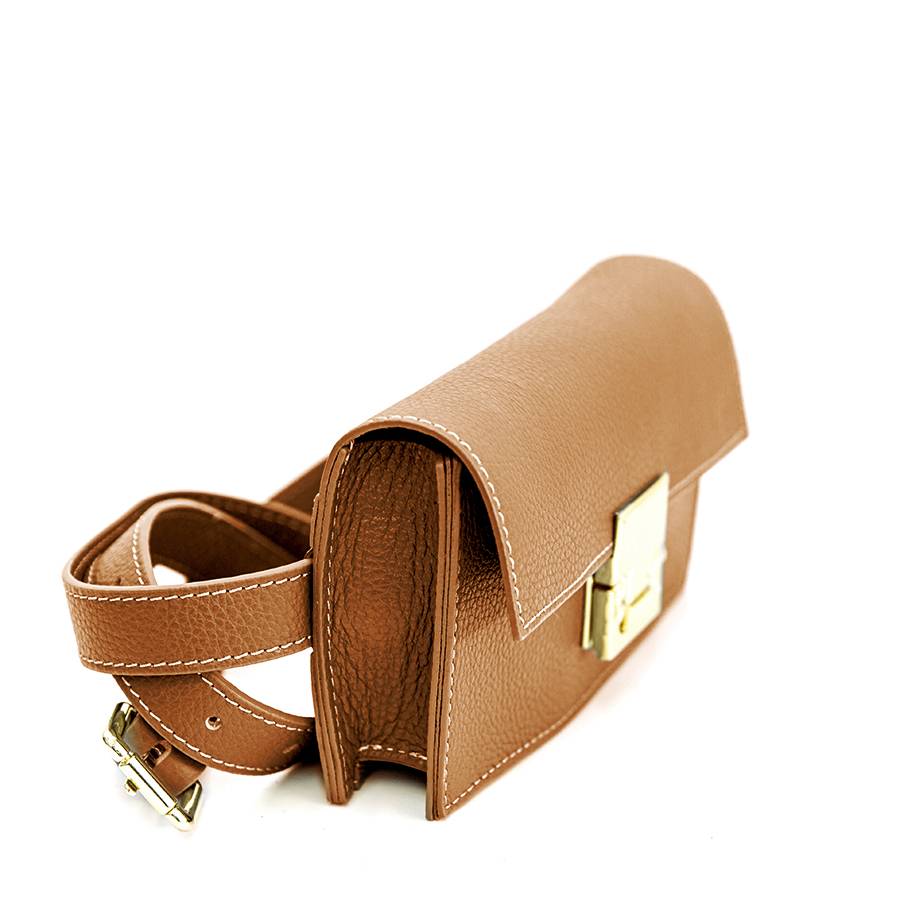 Laura Di Maggio CAROL – marsupio cuoio con chiusura oro In Linea