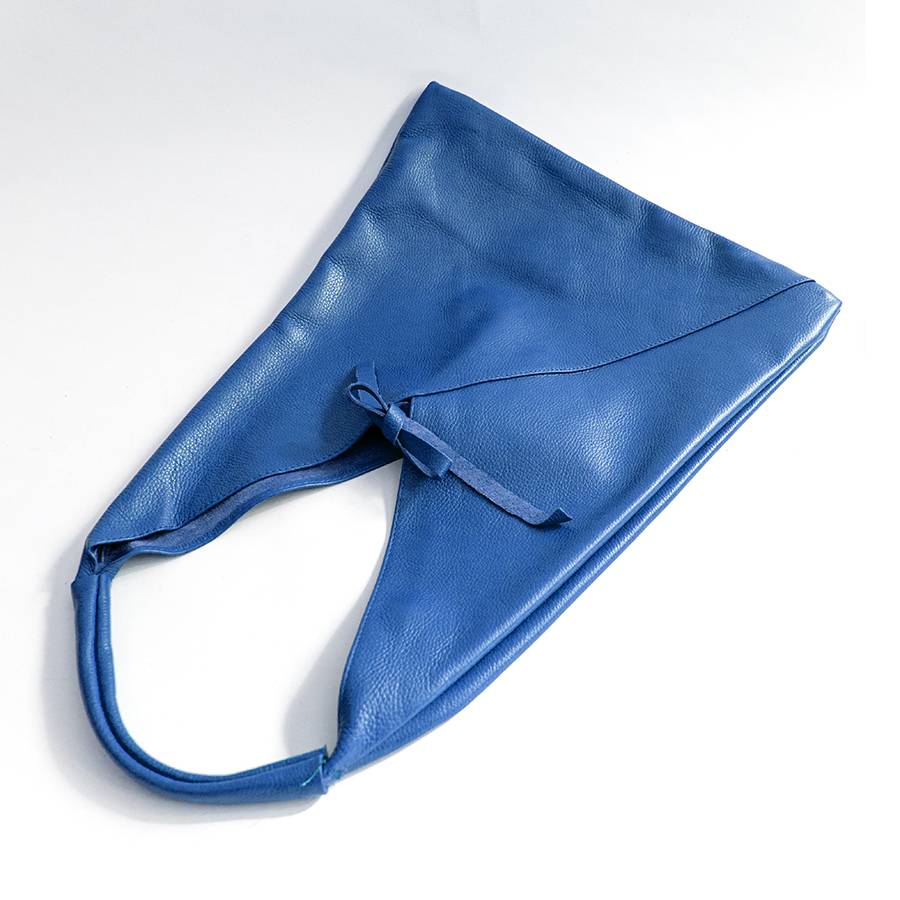 Laura Di Maggio LINA – Maxi sacca in pelle blu Italia