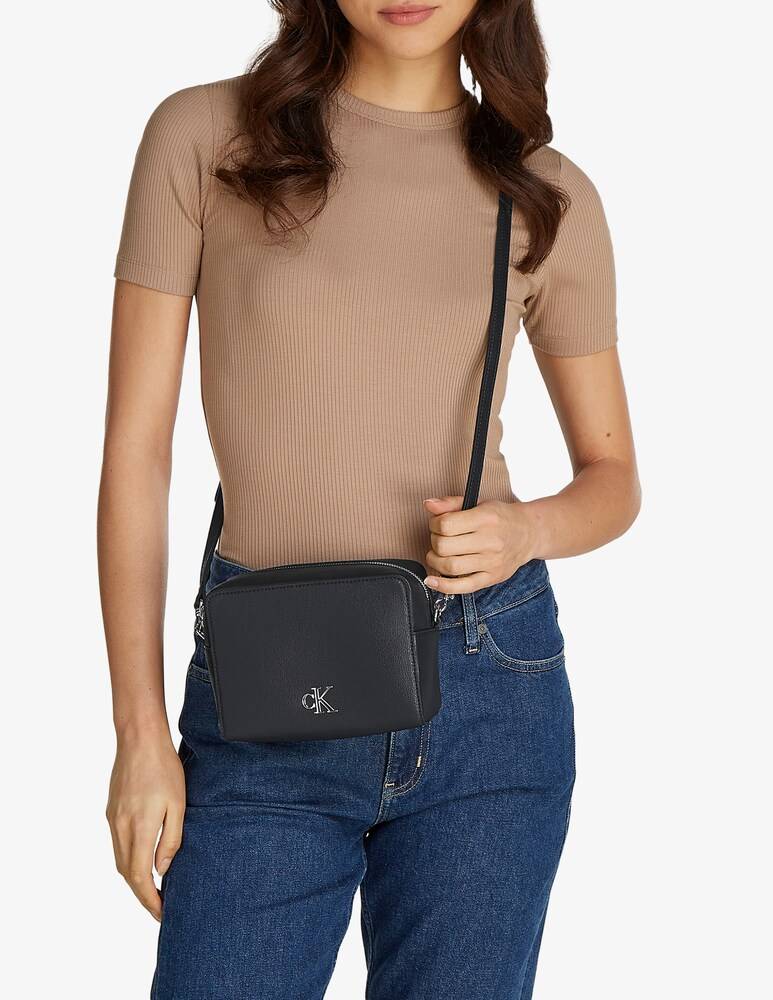 Calvin Klein Jeans Borsa camera minimal monogram Convenienza