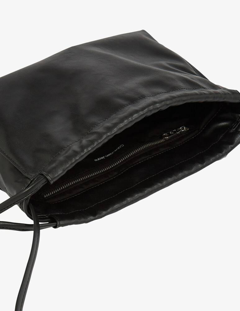 Calvin Klein Jeans Borsa a tracolla Gathered Novità
