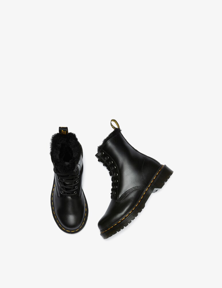 Dr. Martens Stivali 1460 serena con rivestimento in pelliccia sintetica In Linea