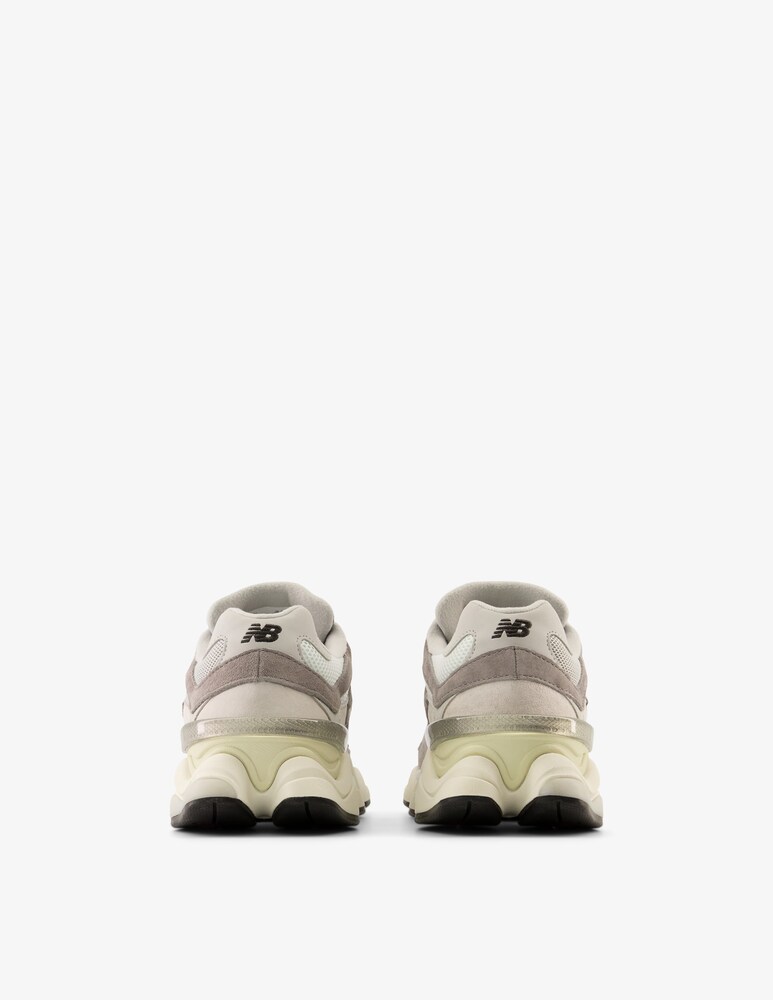 New Balance Sneakers 9060 In Vendita