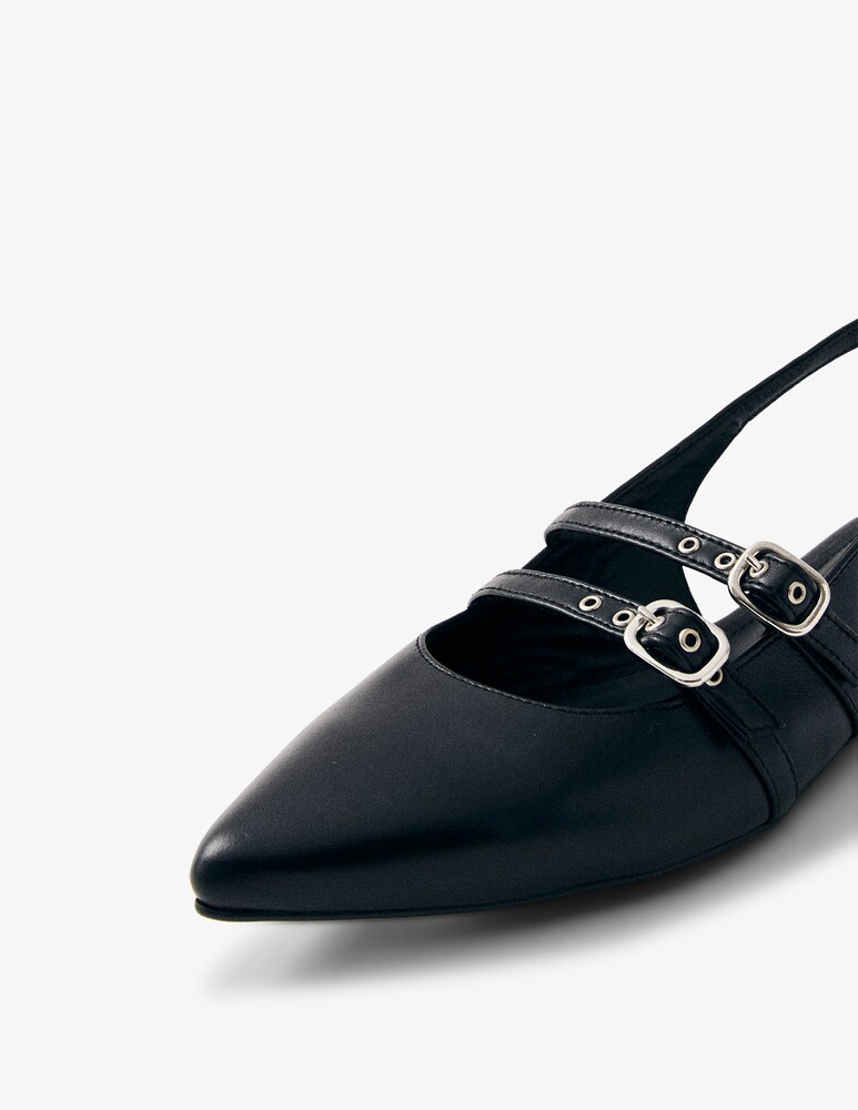 Alohas Slingback basso Wren buckles Affare Del Giorno