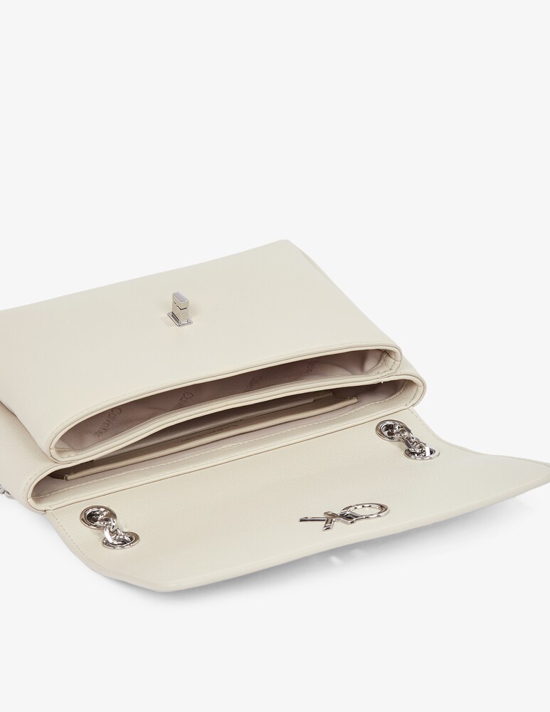 Calvin Klein Borsa a spalla Re-Lock Fino Al -60%