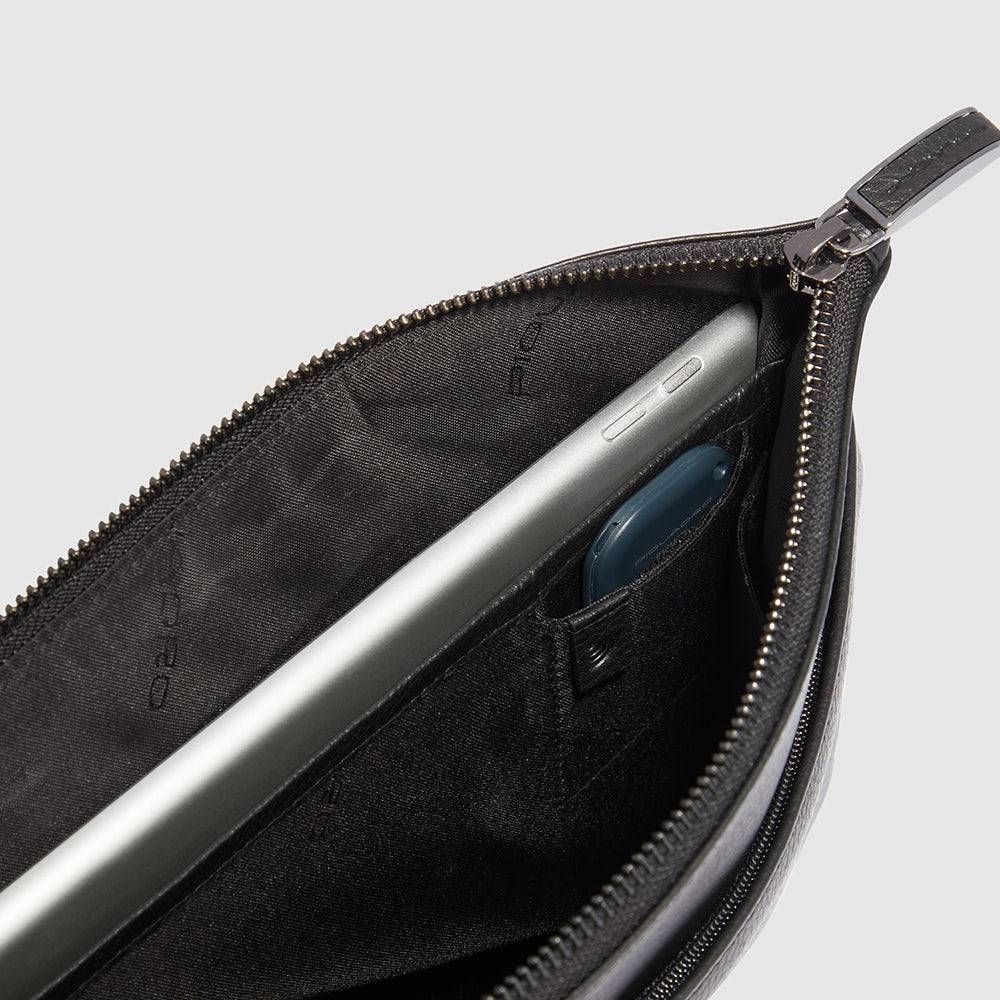 Piquadro Men’s clutch with iPad® compartment Novità