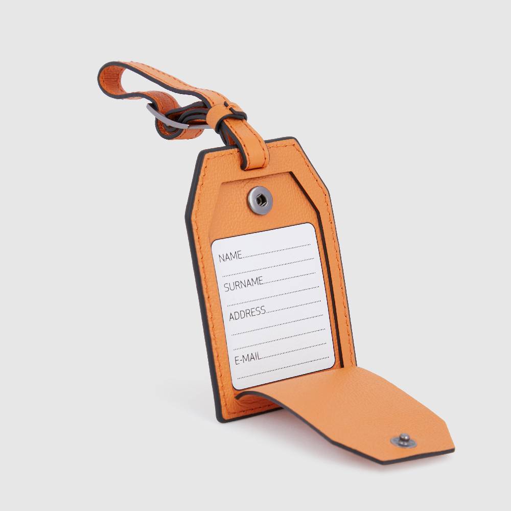 Piquadro Address Tag in pelle con logo PQD inciso Sconto
