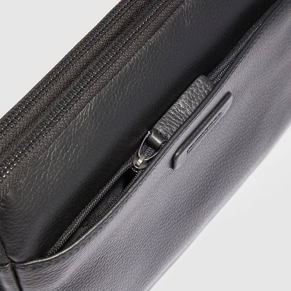 Piquadro Men’s clutch with iPad®mini compartment Outlet