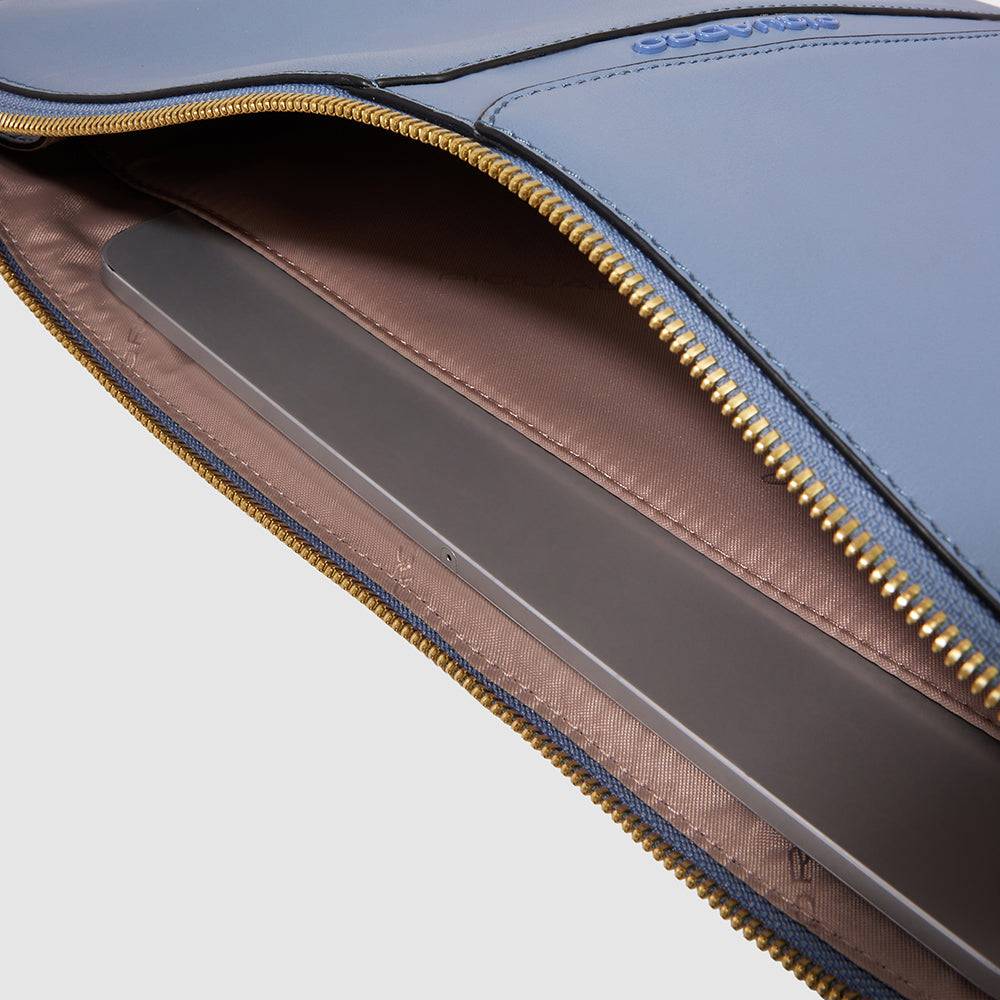 Piquadro Zip-around clutch for laptop or iPad®Pro 12,9" Convenienza