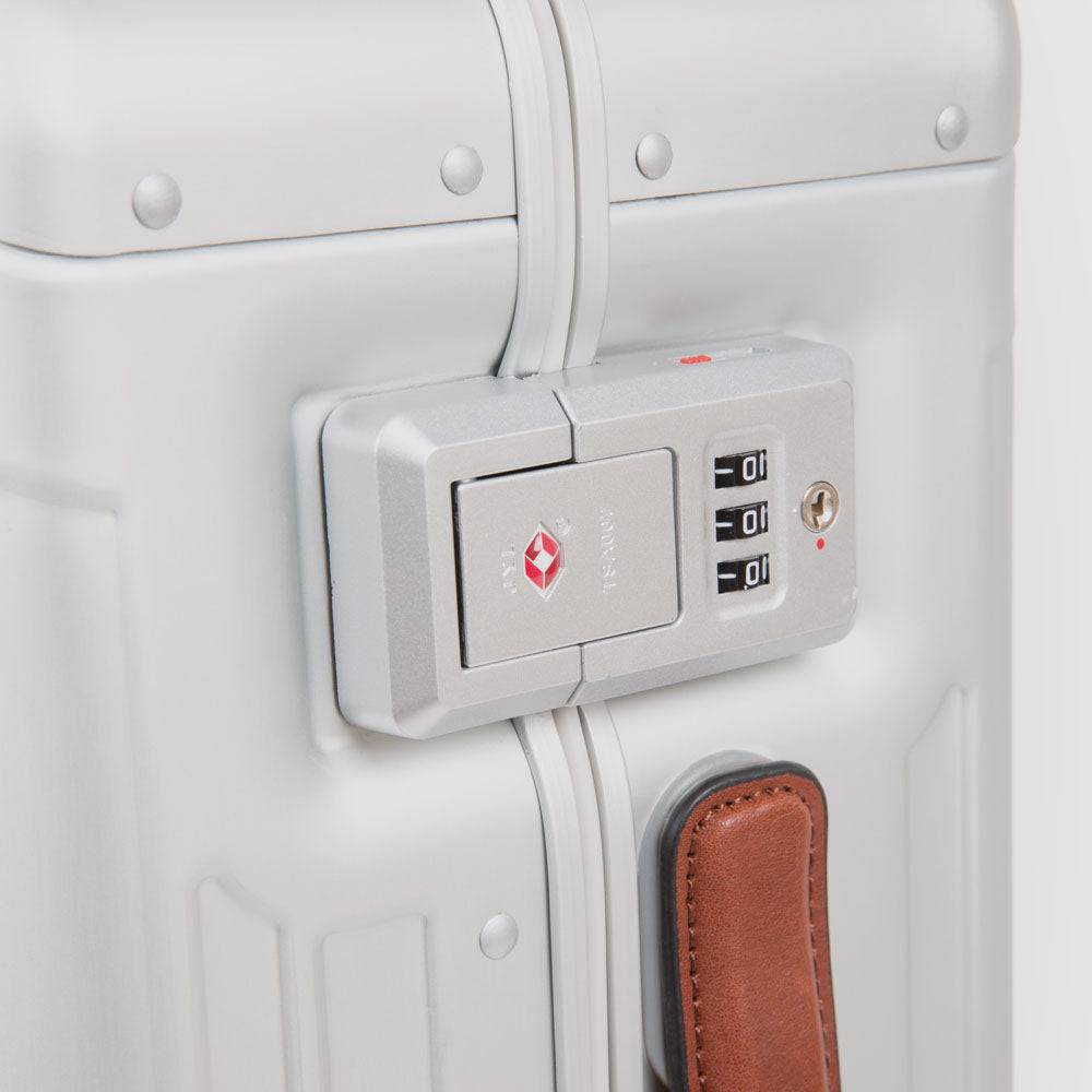 Piquadro Slim cabin size hardside spinner Pezzi Unici