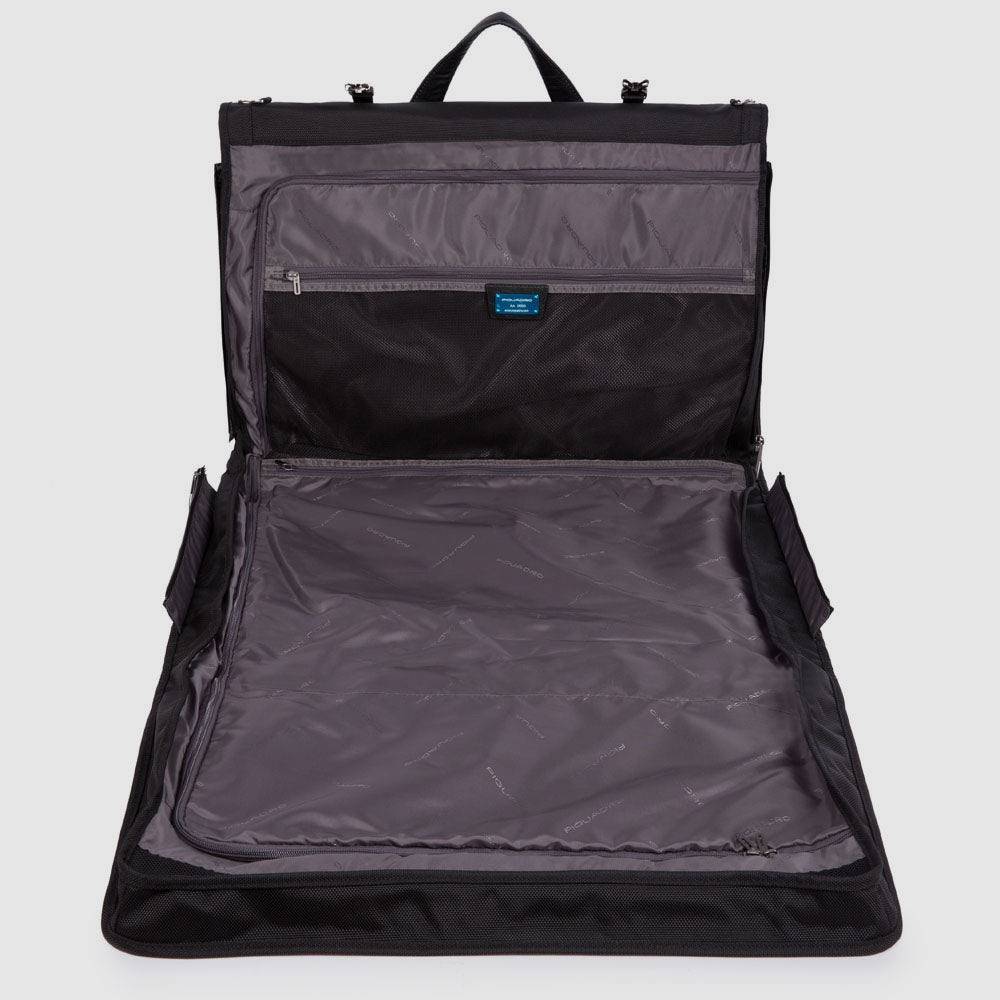 Piquadro Folding garment bag in recycled fabric Qualità Garantita