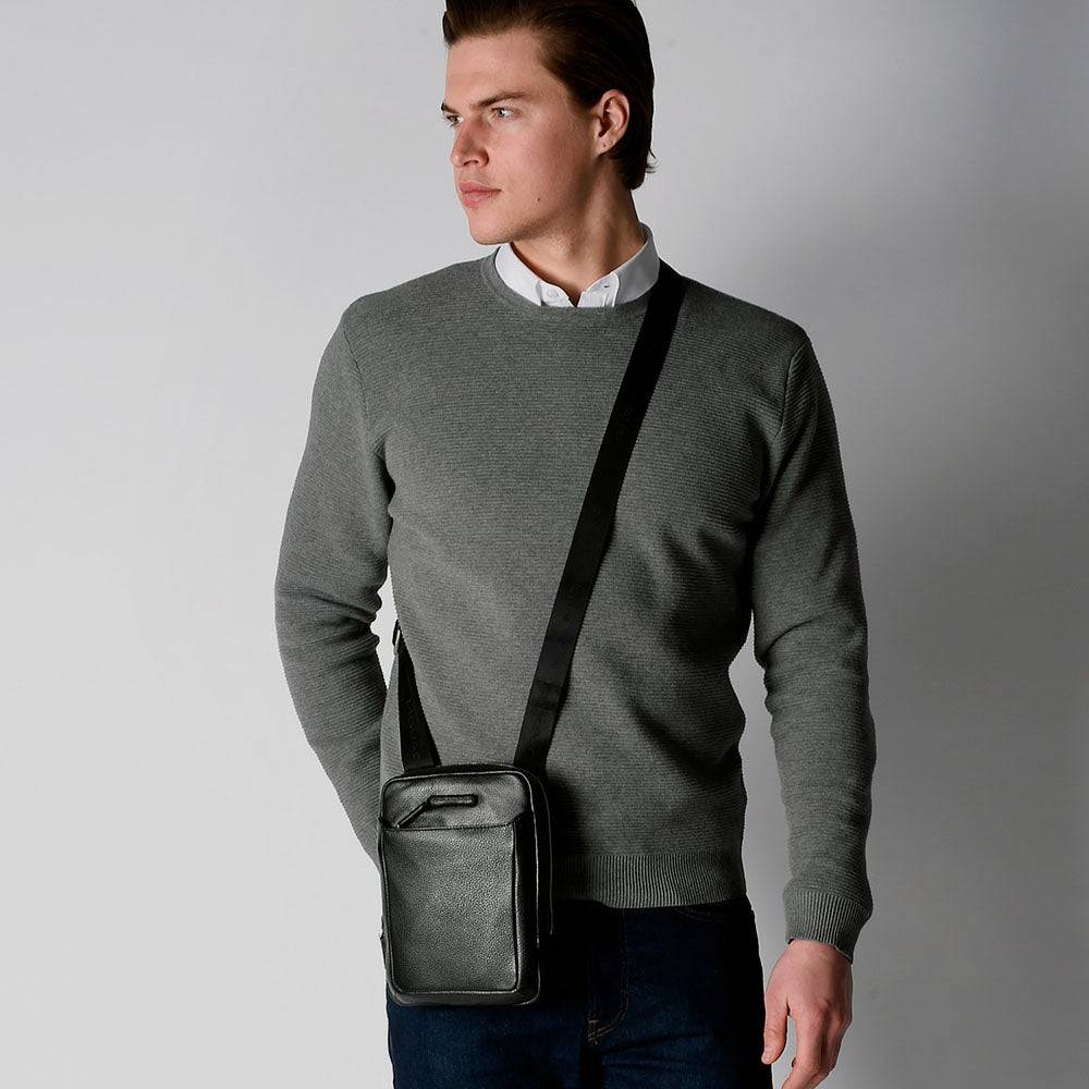 Piquadro Organised pocket cross-body bag Vendite Flash