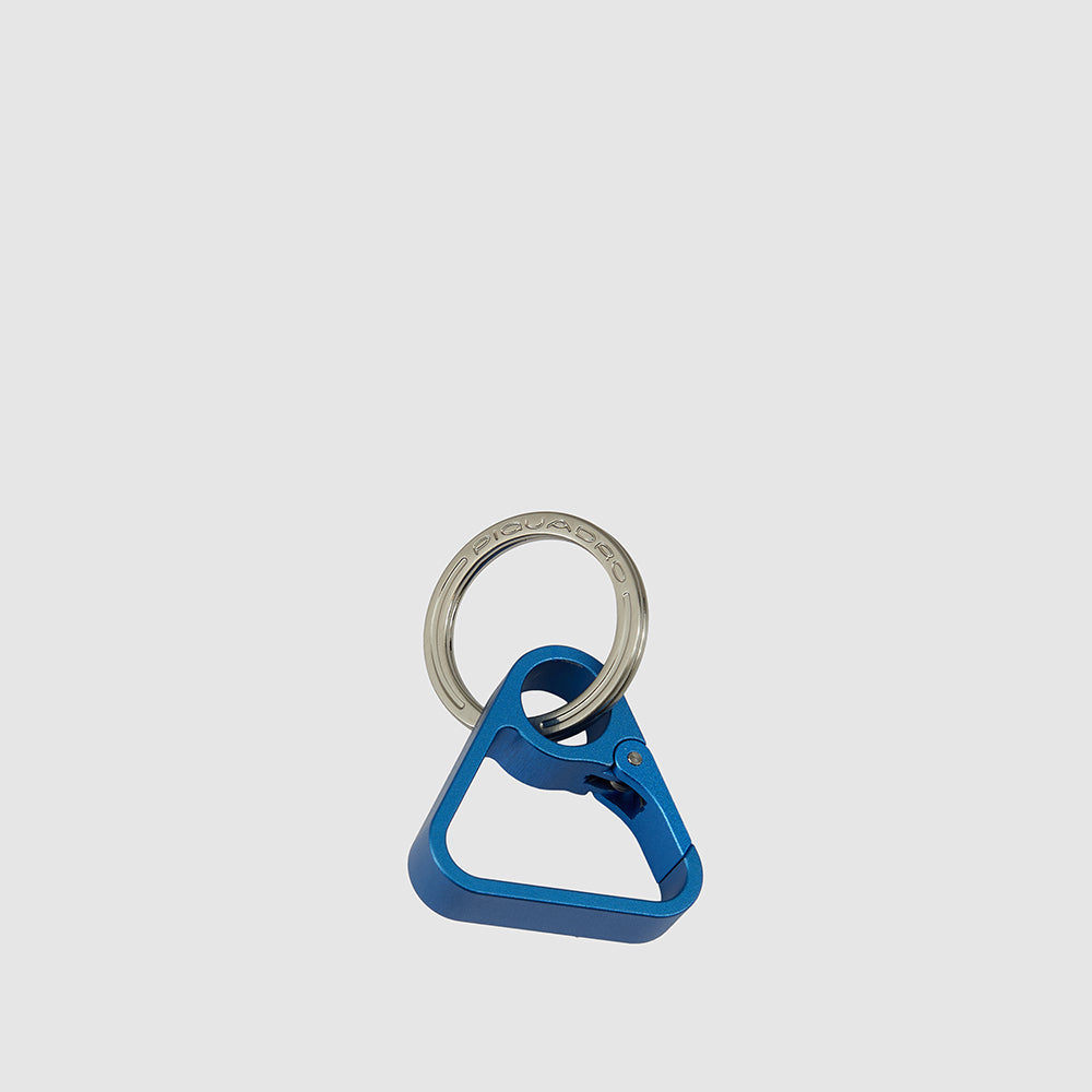 Piquadro Keychain with triangular carabiner hook Sconto