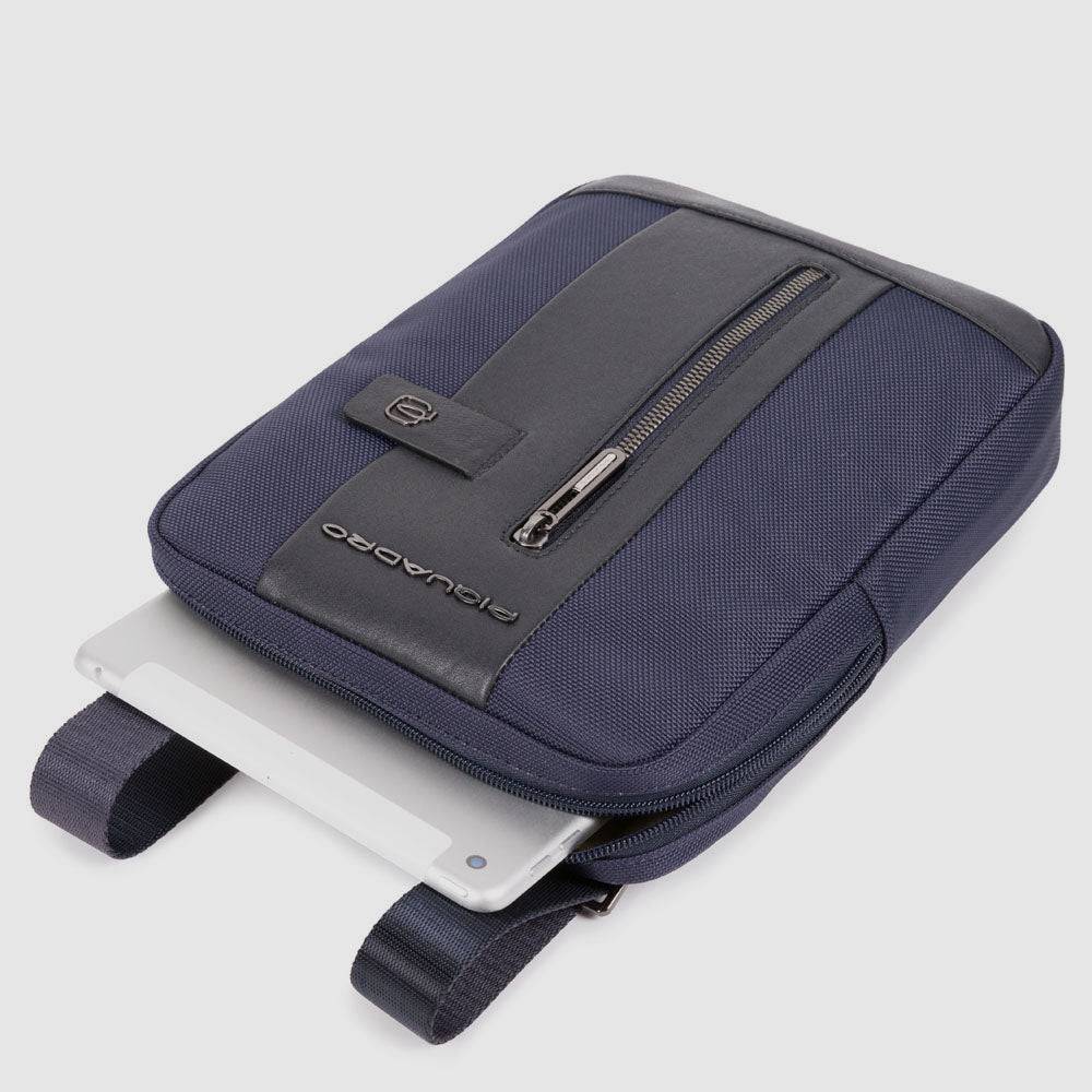 Piquadro iPad® crossbody pouch Offerte