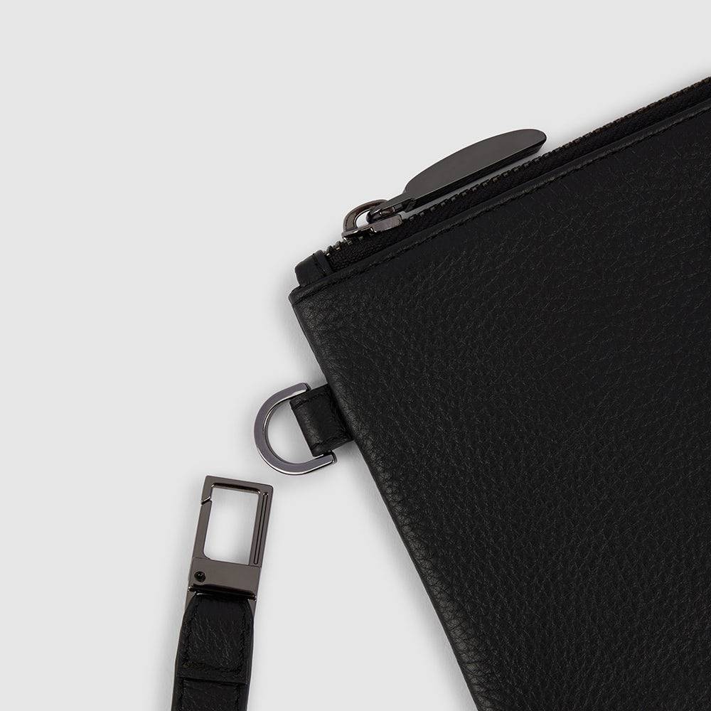 Piquadro Men’s clutch with credit card facility Novità
