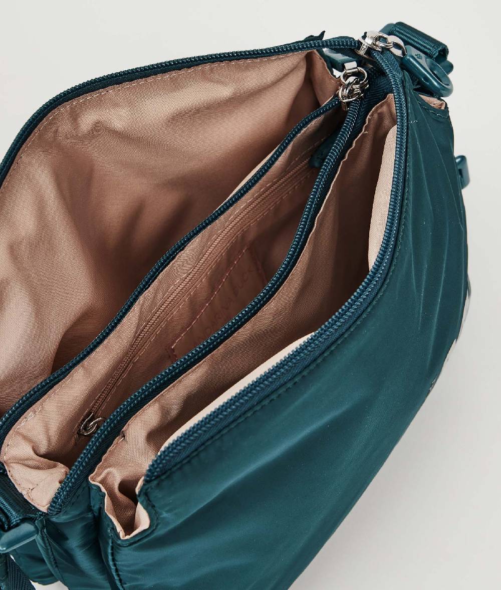 ﻿Mandarina Duck MD20 BALLOON POCHETTE Mandarina Duck Qualità