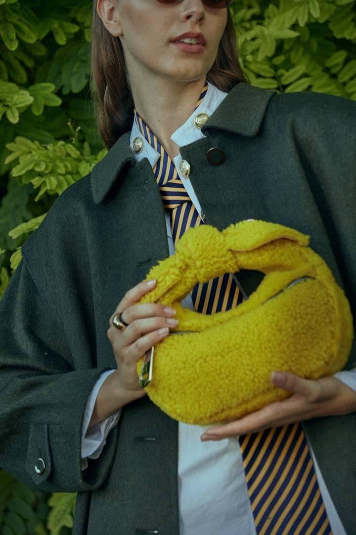 Roberta Gandolfi Bunny Teddy mini bag in shearling con tracolla in pelle staccabile Fino Al -60%