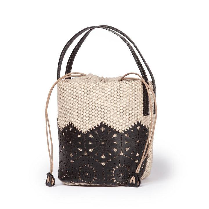 Roberta Gandolfi Giulia Bucket in rafia e pelle il pannello tagliato al laser è interamente cucito a mano con tracolla staccabile Vendita Economica