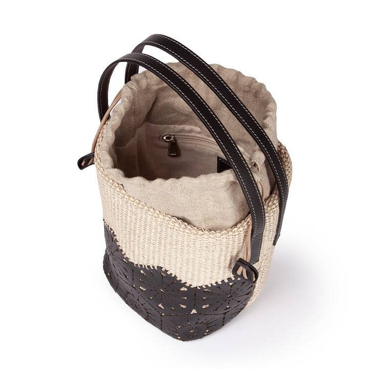 Roberta Gandolfi Giulia Bucket in rafia e pelle il pannello tagliato al laser è interamente cucito a mano con tracolla staccabile Vendita Economica