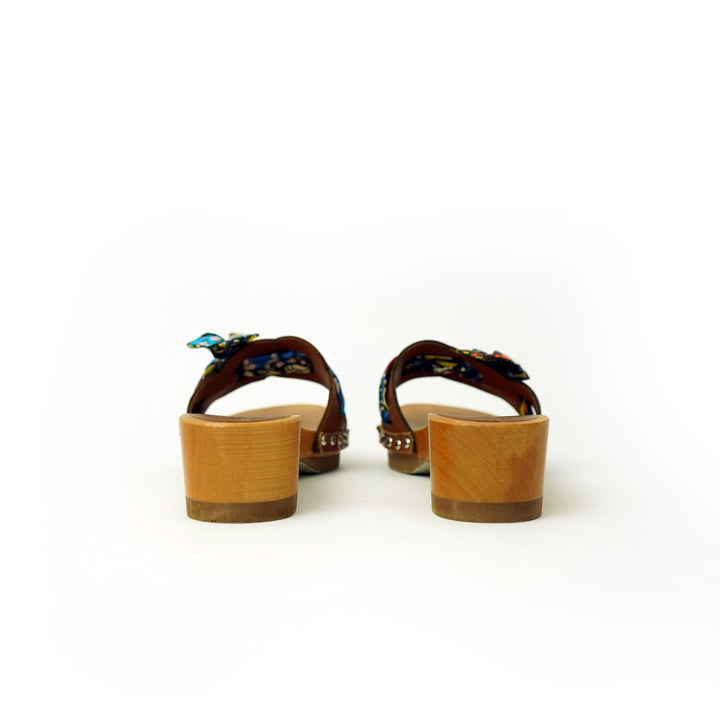 Roberta Gandolfi Lola Chain sandali in legno e pelle di vitello con fiocco stampa african Promozione