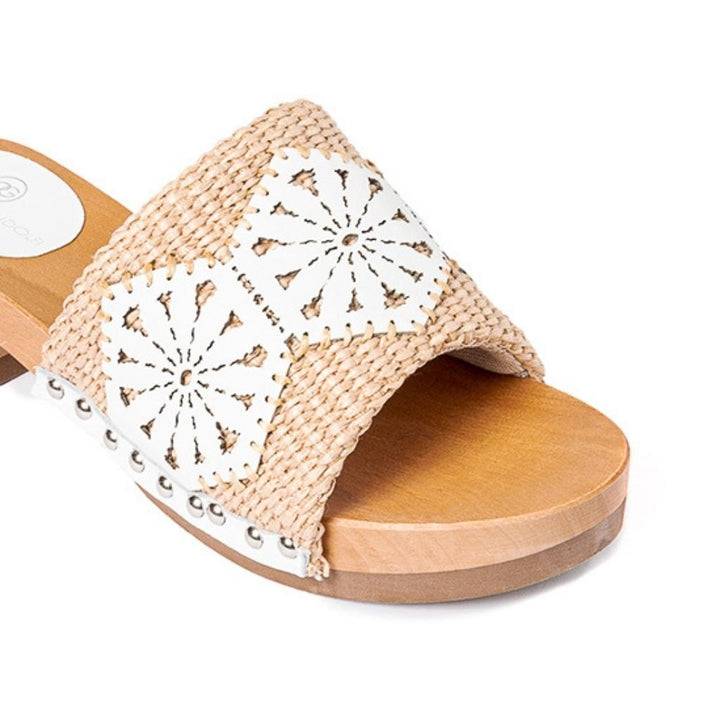 Roberta Gandolfi Sandalo Giulia platform in legno e tomaia in rafia e pelle di vitello laserata con disegno pizzo geometrico Pezzi Unici