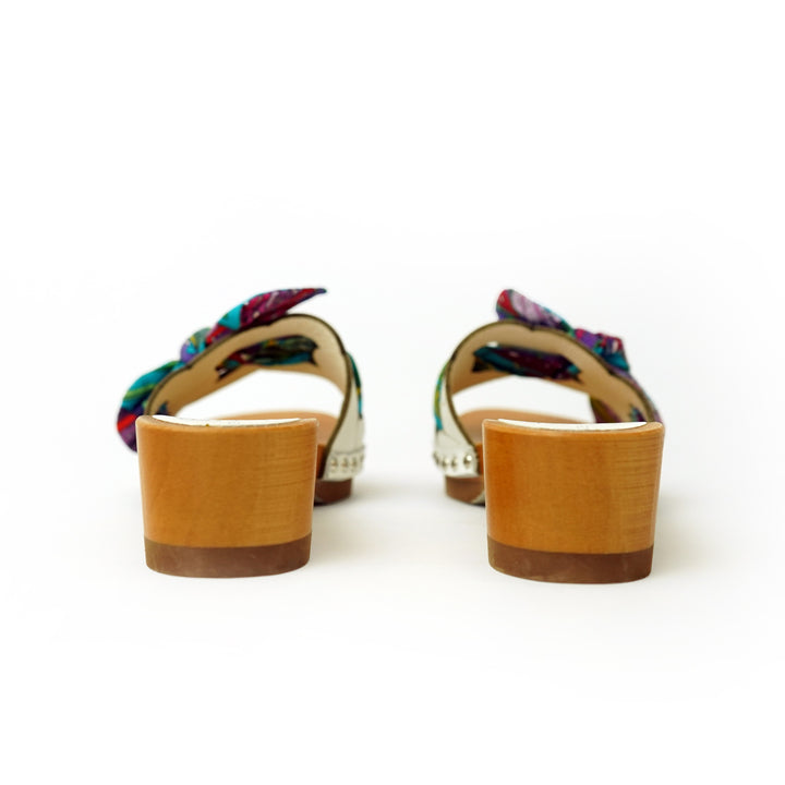 Roberta Gandolfi Lola Chain sandali in legno e pelle di vitello con fiocco stampa tropical Negozi Online