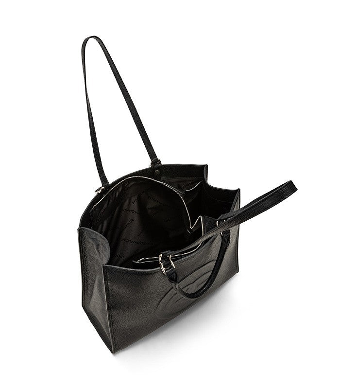 Roberta Gandolfi Roberta Pelle Large Borsa a mano in pelle con doppi spallacci per essere portata a spalla e tramezza Novità