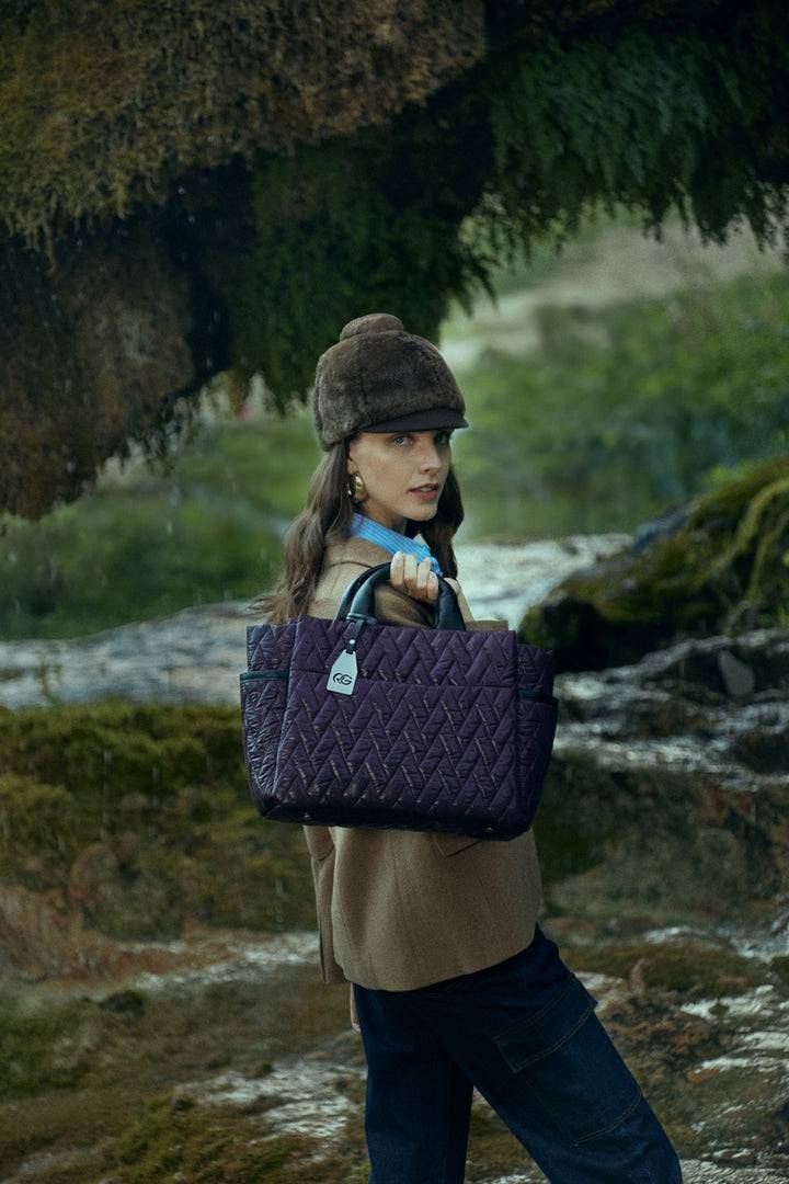Roberta Gandolfi Noemi Large borsa a mano in tessuto antigoccia con finiture in pelle e tracolla staccabile Sconti questo mese