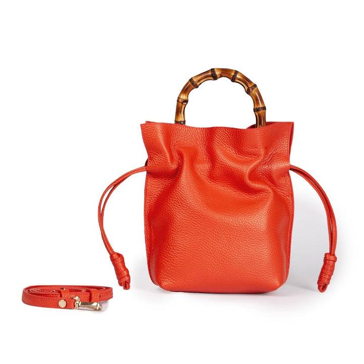 Roberta Gandolfi Silvana small borsa a mano in pelle martellata con manico in vero legno di bambù e tracolla staccabile e regolabile Vendita