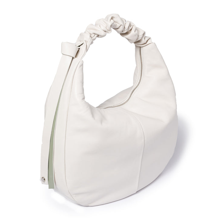 Roberta Gandolfi Azzurro Hobo large in morbida pelle nappa con manico arricciato regolabile In Linea