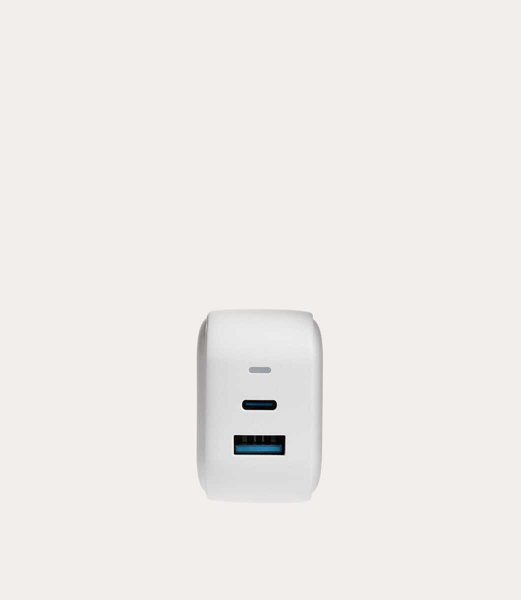 Tucano Doppio caricabatteria da parete USB-A/USB-C GaN da 38W Affare Del Giorno