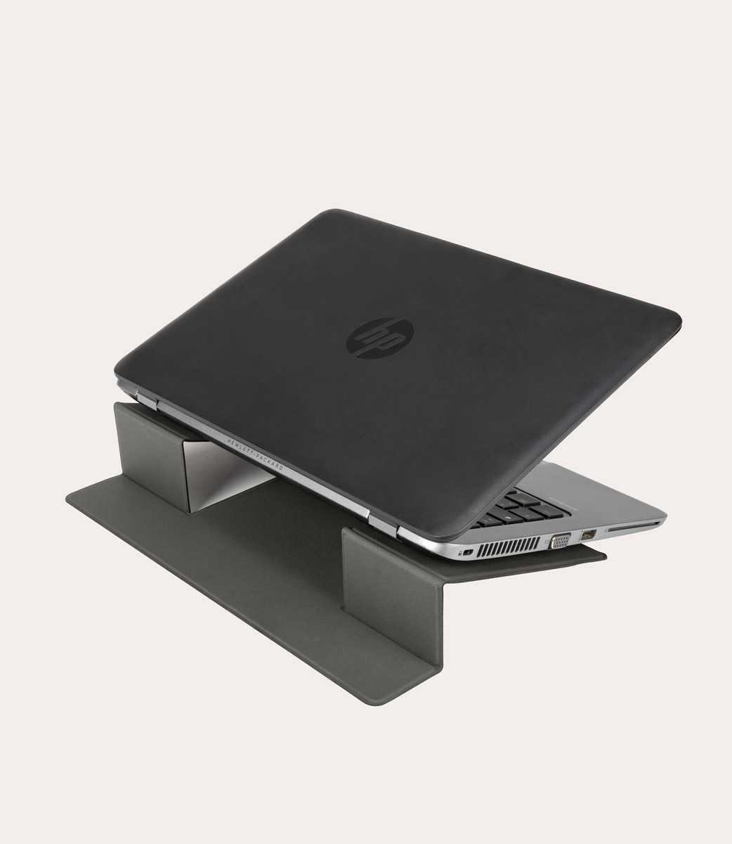 Tucano Supporto pieghevole per laptop Offerta