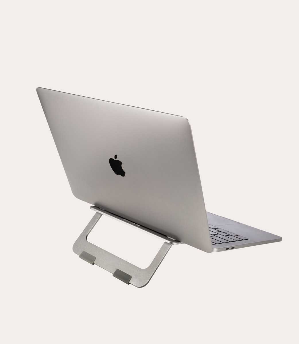 Tucano Supporto universale per laptop Economico