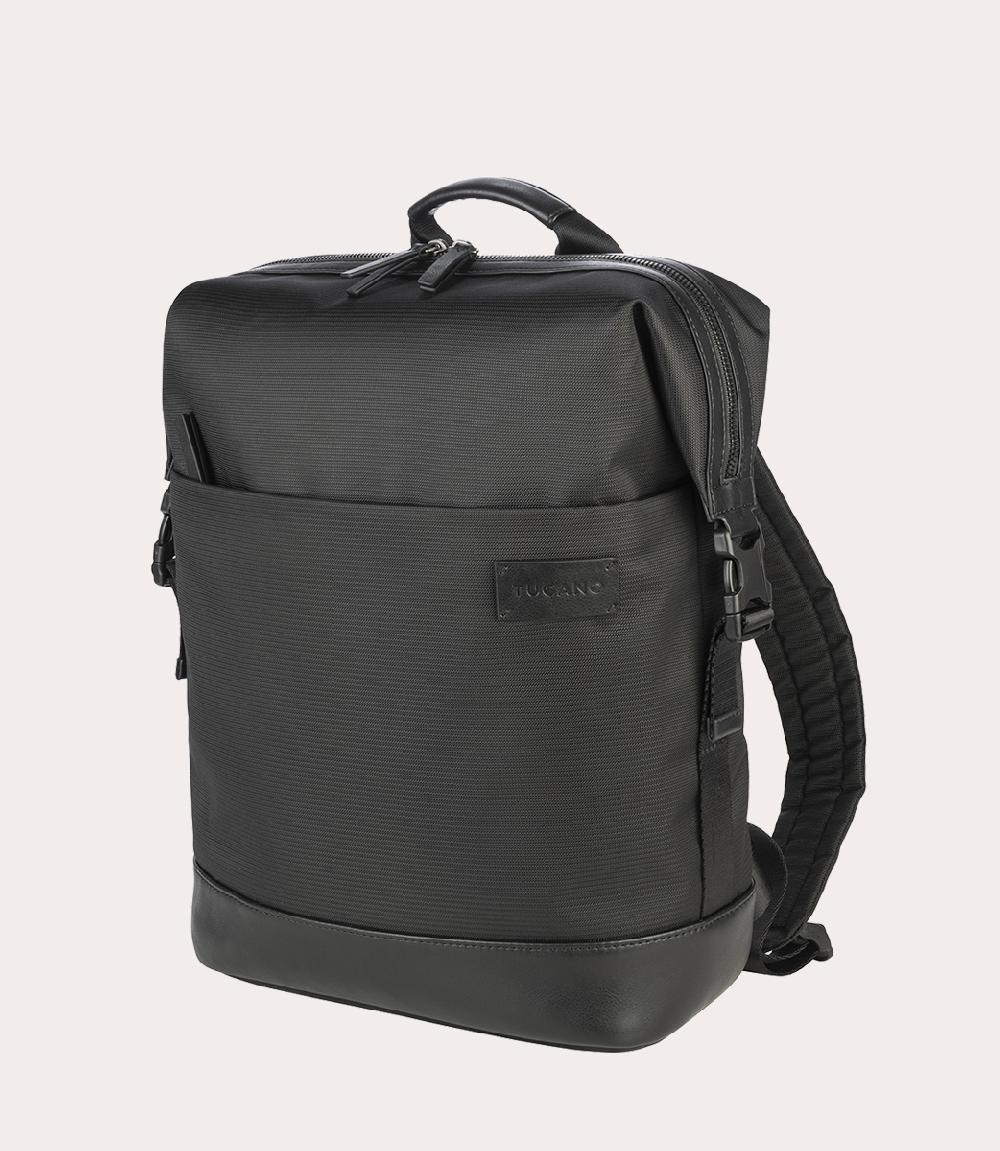 Tucano Zaino business con dettagli in pelle Spedizione Gratuita