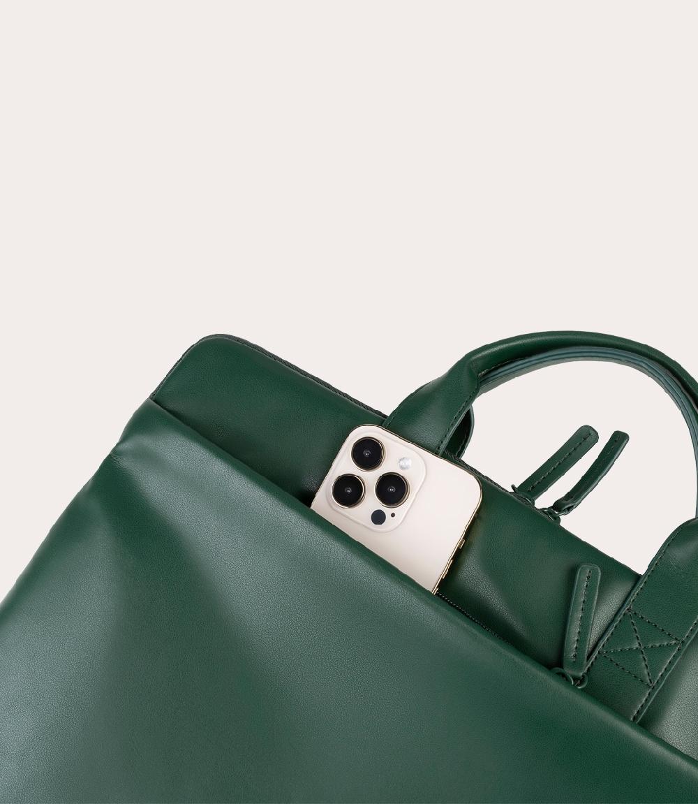 Tucano Borsa slim per MacBook Air 15" e laptop fino a 14" Italy