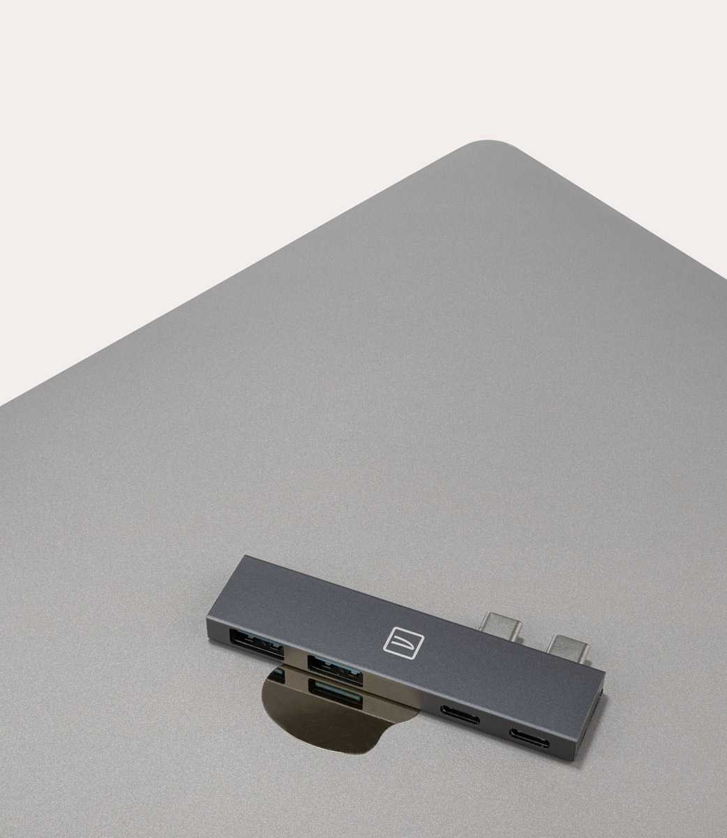 Tucano Hub type-C 4-in-1 con USB 3.0 + USB-C PD per MacBook Pro/Air Sottocosto