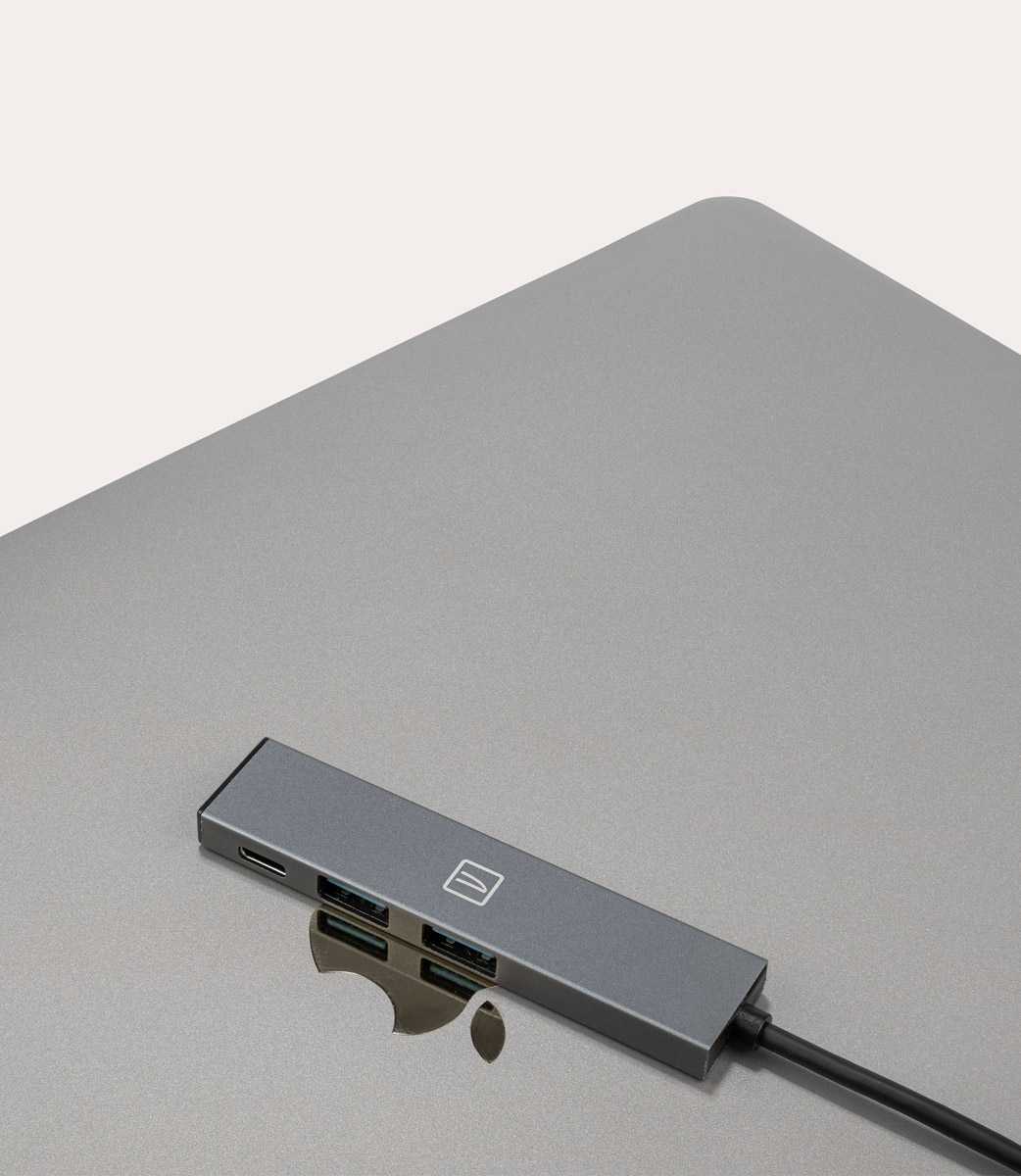 Tucano Hub type-C 3-in-1 con 2 USB 3.0 + 1 USB-C Novità
