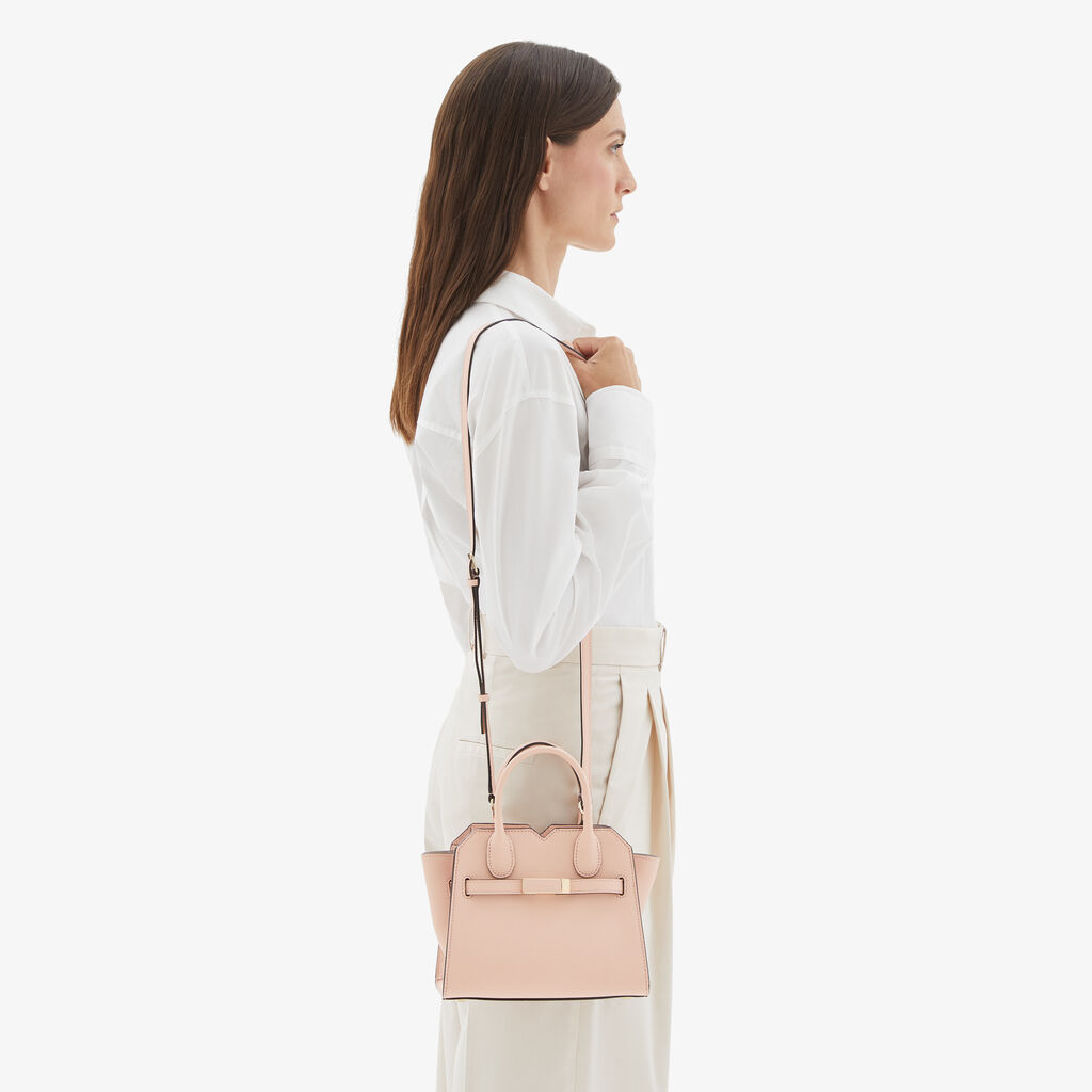Valextra Borsa a Tracolla Milano Micro | Pelle di vitello Millepunte Soft | Rosa Bonne Mine | Valextra Vendita Calda