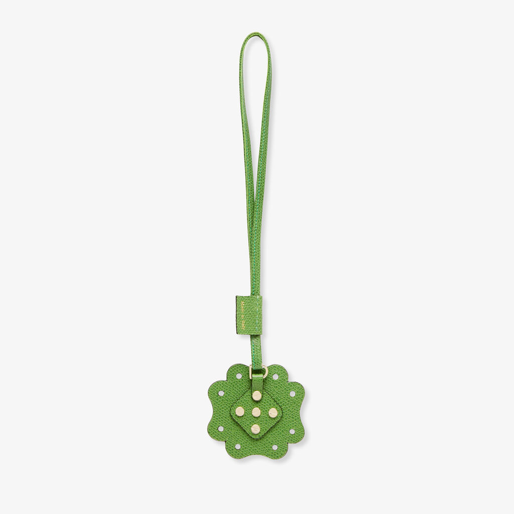 Valextra Charm Engineering Beauty Quadrifoglio | Pelle di vitello Millepunte | Verde Prato | Valextra Spedizione Gratuita