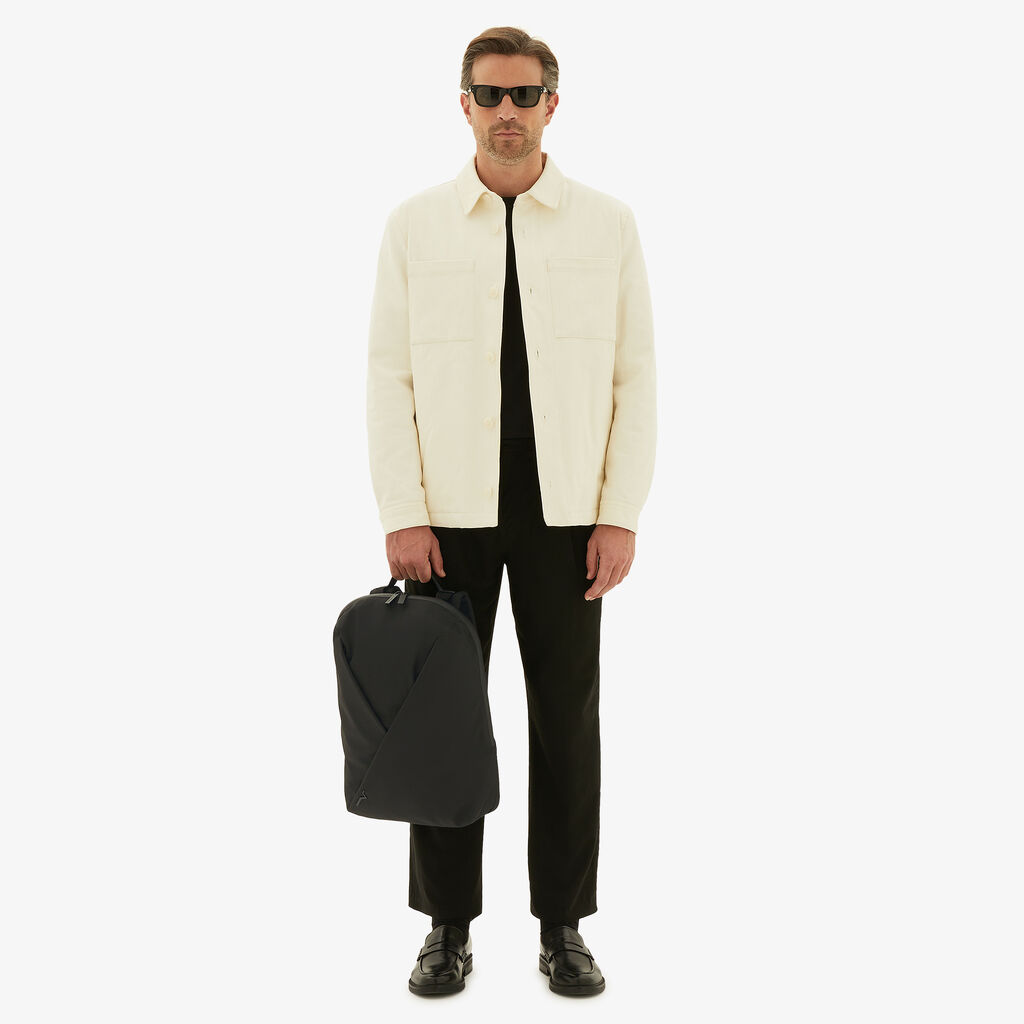 Valextra Zaino di Lusso in Nylon rigenerato e Pelle Nera | Valextra Vendite Flash