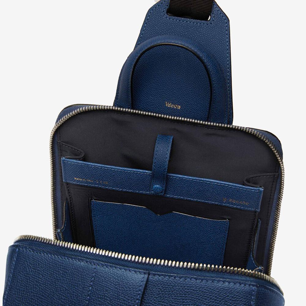 Valextra Zaino monospalla Uomo di Lusso in Pelle Blu | Valextra V-Line Negozio