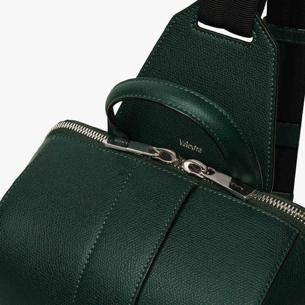 Valextra Zaino monospalla da Uomo in Pelle Verde | Valextra V-Line Moda