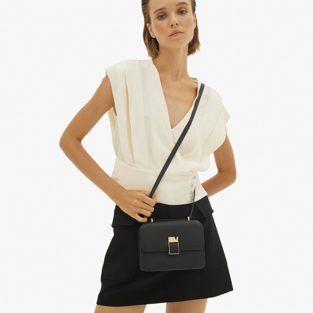 Valextra Borsetta a tracolla Mini in Pelle Nera | Valextra NoLo Shopping Online