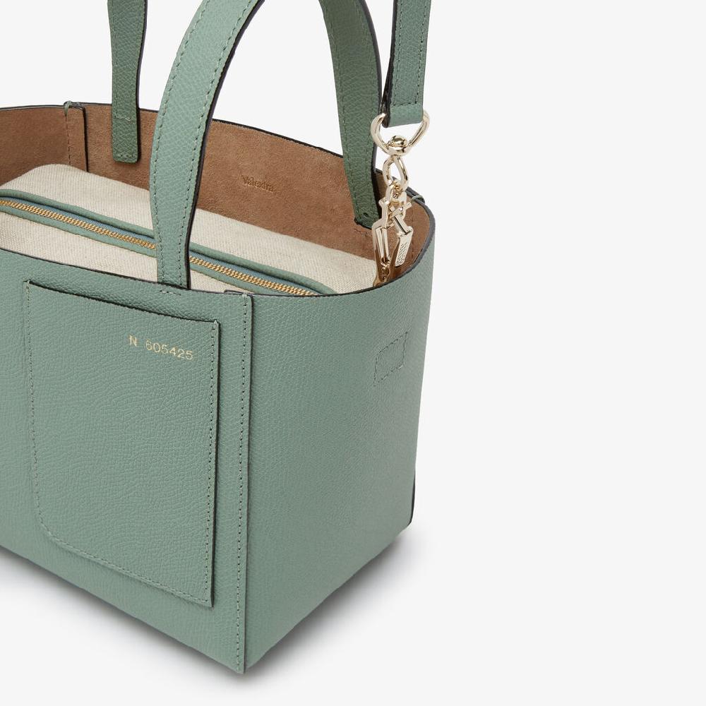 Valextra Borsa a Secchiello Soft Micro | Pelle di vitello Millepunte | Verde Eucalipto | Valextra Novità