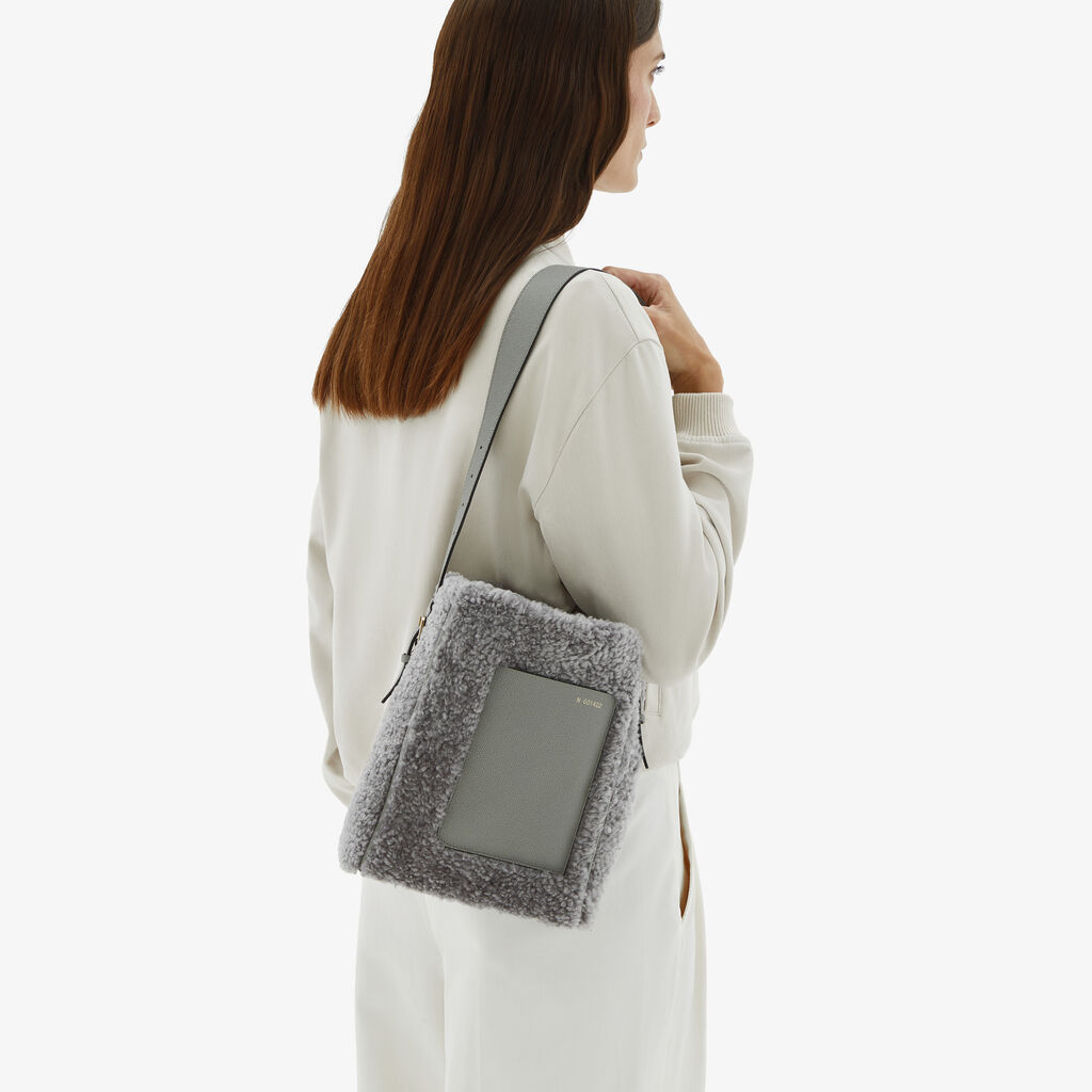 Valextra Borsa a secchiello da Donna Mini Shearling Grigia | Valextra Soft Vendita Economica